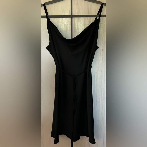 Black Slip Dress Size Small Adjustable Straps EUC 100% Polyester - Picture 2 of 5